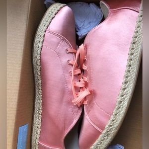 Satin rose gold toms